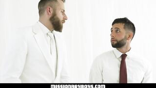 Boyz - Bearded Priest Fucks A Rebellious Missionary Ass