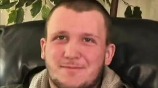 Amateur Kris Jacking Off