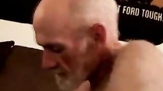 Old gay guy sucking some young guys dick