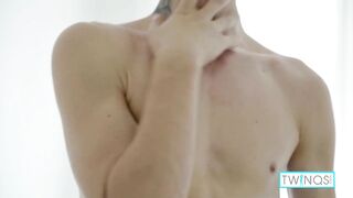 Solo Masturbation Performance Of The Adorable Blonde Timothee!