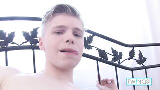 Morning Wood! Adorable 18yo Boy James T Rubs One Off!