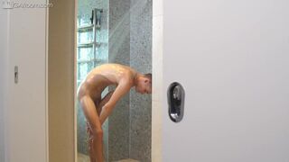 Shower Bryson Belair Has A Hot Shower Fuck With A Fat Twink Cock