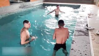 Erick Diaz and Bruno Hot met their neighbor at the pool ended up doing a PD
