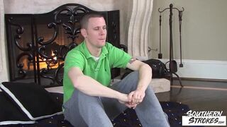 Strokes Hung Amateur Masturbates After Interview