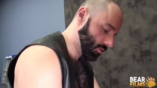 Bear Inked John Lock Barebacks Sam Wyze Hungry Hole