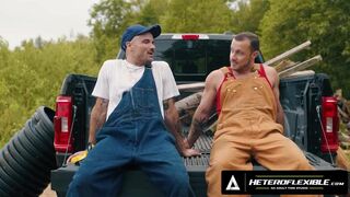 Hot - It's Not Gay If It's Only 1 Time! Farmer Zack Mackay Is Doggy Fucked By Tito Patron