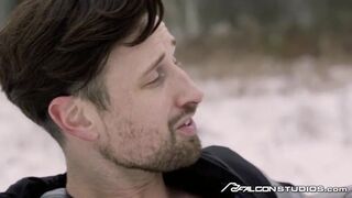 Best Bodybuilders - Have You Seen That First Cock ? WOW