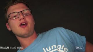 Hung preppy guy shoot his wad