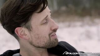 Best Bodybuilders - Have You Seen That First Cock ? WOW