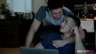 HotRaw Watcher Joins in Couples Bareback!