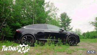 Twink - Alex Mecum And Malik Delgaty Spit Roast Benjamin Blue And Give Him A Double Facial