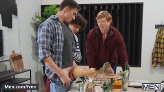 Men - Thanksgiving Dinner Party Has Turned Into A Dick Orgy