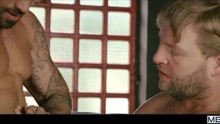 MEN - Muscular Stud Colby Jansen Decides To Give Damien Crosse's Hot Tight Ass A Spin