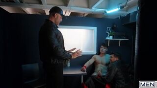 MEN - Presley Scott Takes Hot Boxer Malik Delgaty's Dick In His Mouth & Ass In All Positions