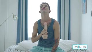 Hot Tattooed Twink Noah Jacks Off His Big Cock And Cumshots!