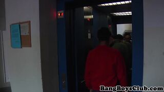 Pickedup euro stud cocksucked by older man