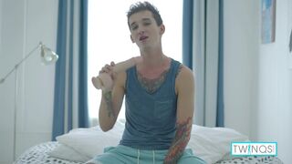 Blonde Noah Is An Dream Euro Twink That Loves Dildo Fucking!