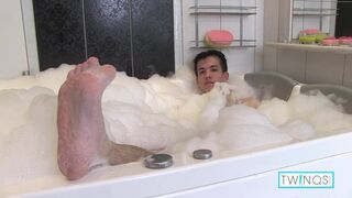 Hot Brunette Rainbow Boy Xander Masturbates His Hard Cock!