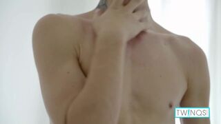 Solo Masturbation Performance Of The Adorable Blonde Timothee!