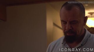 This young cutie is the perfect top for macho daddy