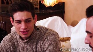 Handsome gay Michael DelRay sucked off before anal funtime