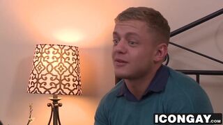 Gorgeous Ian Levine gets private sex lessons from Max