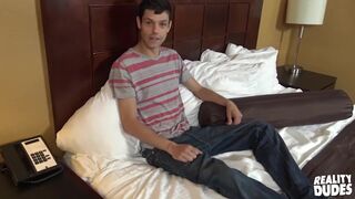 Jasmine Daze & Dakota Williams Decide To Bake Cake For Charles Dera's Bday But Instead They Give Him Their Pussy - MOFOS