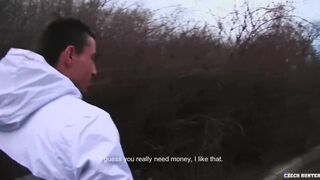 CZECH HUNTER 412 - Athletic Jock Takes A Fat One Up His Ass For Cash