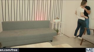 Men - Hunk Vadim Black fucks his friends son Allen King