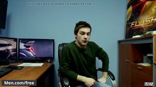 Johnny Rapid Sneaks Into The Shower With Axel Kane And Takes