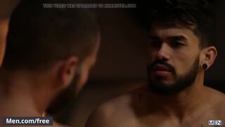 Muscular Hunks Arad Winwin and Michael Jackman bareback