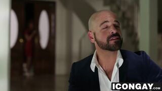 Vitorrio sits on top of Jay Johnsons long cut dick