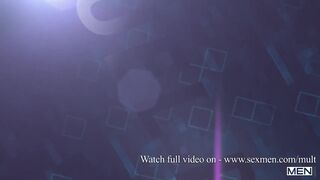 Multit-Ass King / MEN / Manuel Reyes, Santana