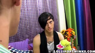 Naughty twinks Jae Landen and Taylor Lee anal breed after BJ