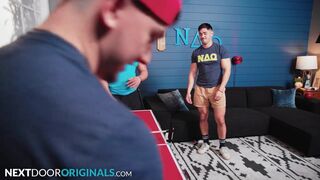 Muscly Fratboys Epic Fucktrain - Masyn Thorne, Nico Coopa, Kyle Fletcher
