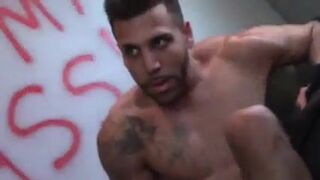 Gay Porn ( New Venyveras )