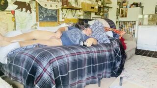 Chub fucks and cums handsfree