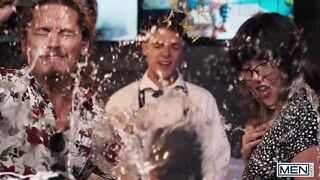 MEN - Neighbors Riley Mitchel & Nick Cranston Finally Get Together For A Meal But They Decide To Fuck Instead