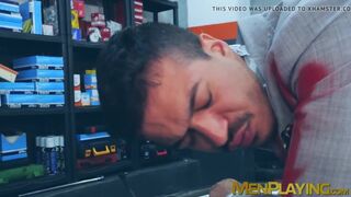 Handsome hunk Jonathan Miranda deepthroats rock hard cock