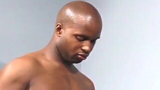 Big black dude fucking his submissive bottom in the office