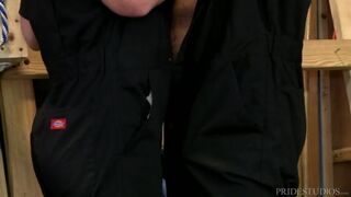 Hot Muscle Daddy gives it to Hung Employee