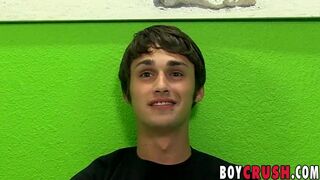 Sweet twink teases ass and jerks off until he cums