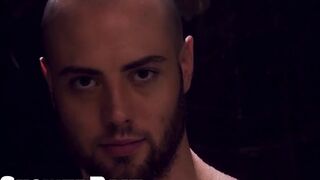 Bait - Str8 guy gets his tight ass fucked in shower