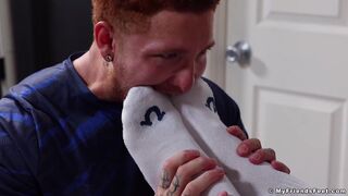 Jeremiah Worships Heath Size 12 Feet Before Fucking It