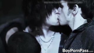 Cock hungry vampires suck twinks dick