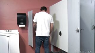 Alt Guy Pounds Some Ass At The Glory Hole