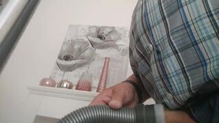 Geil bei der Hausarbeit