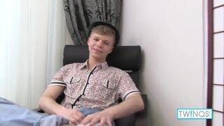 Beefy Blonde James T Masturbates While Fingering His Butt!