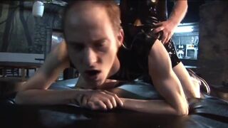 German Rubber Men in Fetish Fist and Fuck Fun