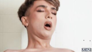 MEN - Drake Von Gets His Hard Cock Sucked By Both His Girlfriend Cherry Kiss And The Caterer They Hired Foxy Alex